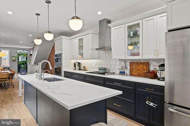 2609 CHRISTIAN ST, Philadelphia, PA 19146