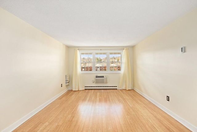 8 Old Colony 10, Arlington, MA 02476