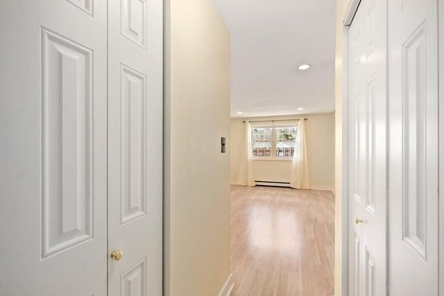 8 Old Colony 10, Arlington, MA 02476