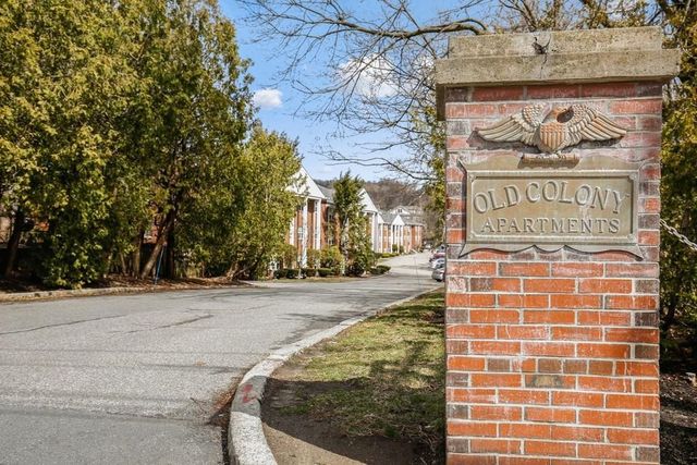 8 Old Colony 10, Arlington, MA 02476