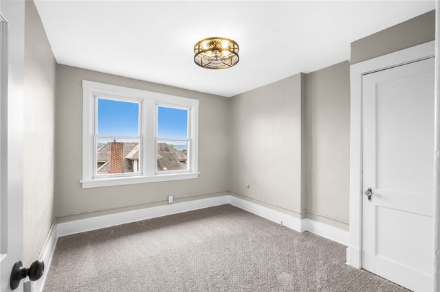 2254 S Braddock Ave, Swissvale, PA 15218