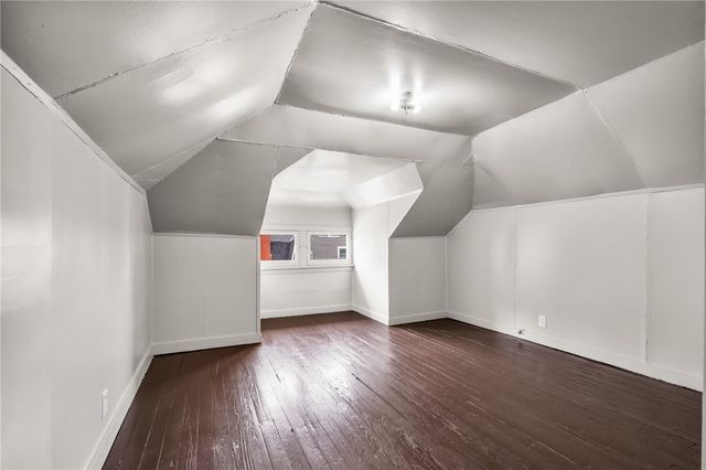 2254 S Braddock Ave, Swissvale, PA 15218