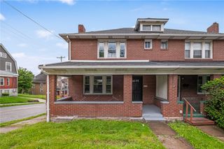 2254 S Braddock Ave, Swissvale, PA 15218