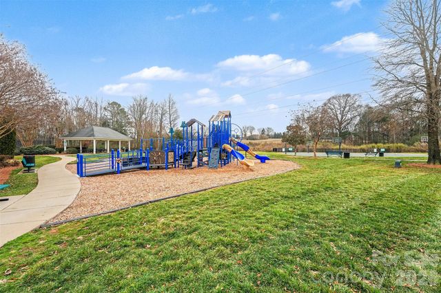 3221 Kelsey Plaza, Kannapolis, NC 28081