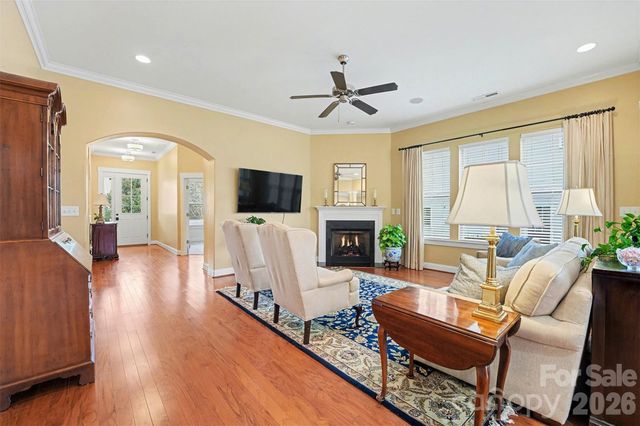 3221 Kelsey Plaza, Kannapolis, NC 28081