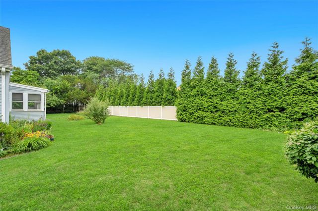 274 Johnson Avenue, Sayville, NY 11782