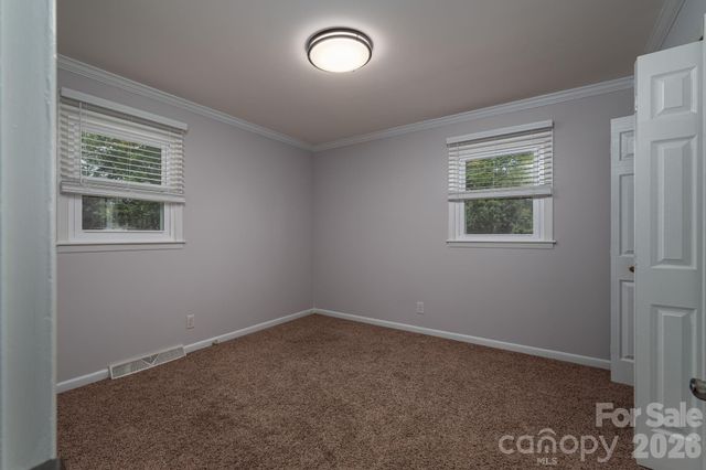 203 Park Road, Mount Holly, NC 28120