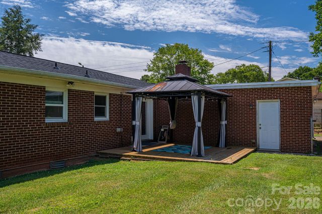 203 Park Road, Mount Holly, NC 28120