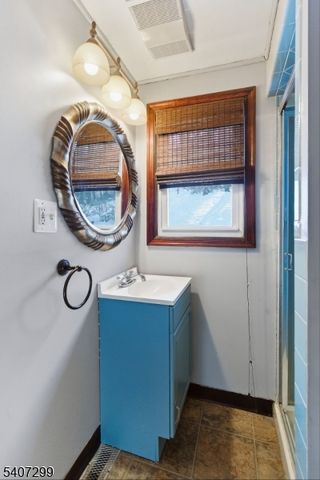 126 Hillside Dr, Andover Twp., NJ 07860