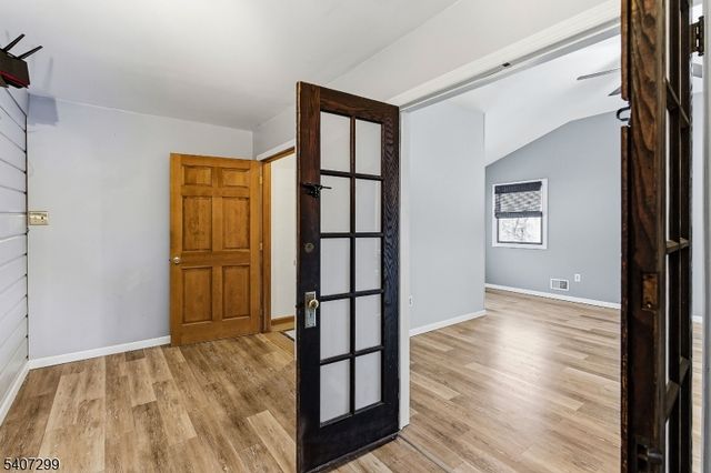 126 Hillside Dr, Andover Twp., NJ 07860