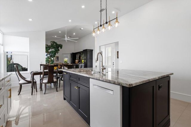 2253 NW Seagrass Drive, Palm City, FL 34990