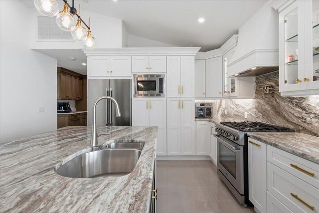 2253 NW Seagrass Drive, Palm City, FL 34990