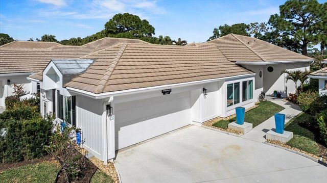 2253 NW Seagrass Drive, Palm City, FL 34990
