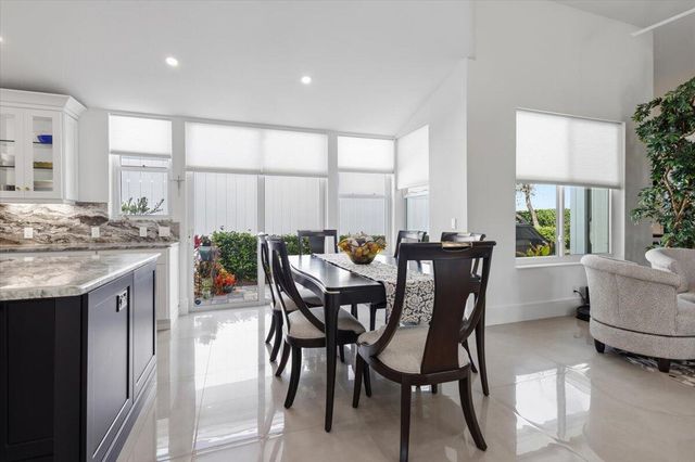 2253 NW Seagrass Drive, Palm City, FL 34990