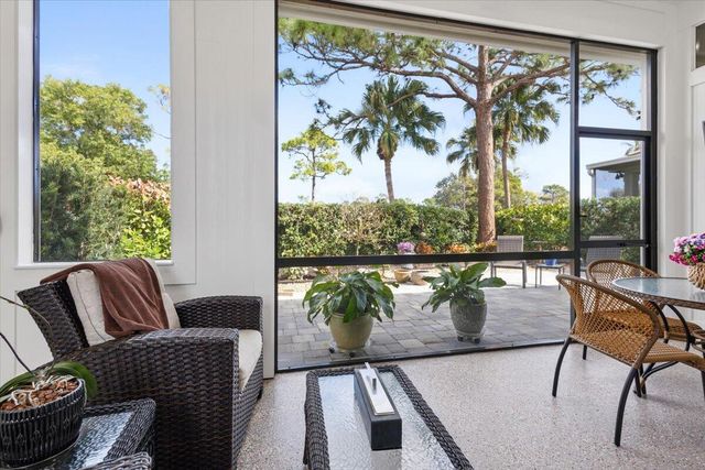 2253 NW Seagrass Drive, Palm City, FL 34990