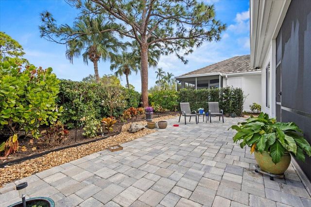 2253 NW Seagrass Drive, Palm City, FL 34990