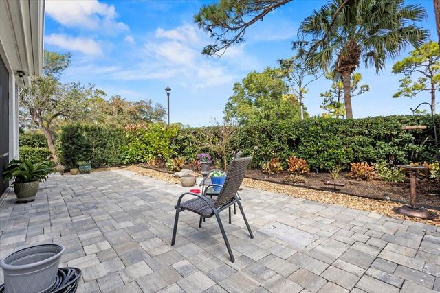 2253 NW Seagrass Drive, Palm City, FL 34990