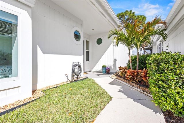 2253 NW Seagrass Drive, Palm City, FL 34990