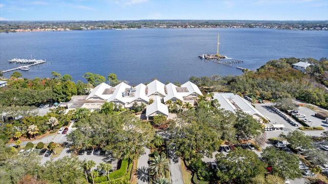 2253 NW Seagrass Drive, Palm City, FL 34990