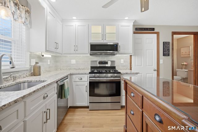 173 Deer Run Trail, Manchester, CT 06042