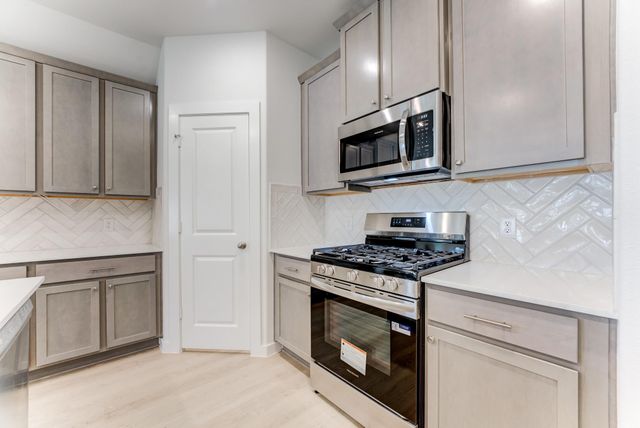 31730 Autumn Spur Lane, Hockley, TX 77447