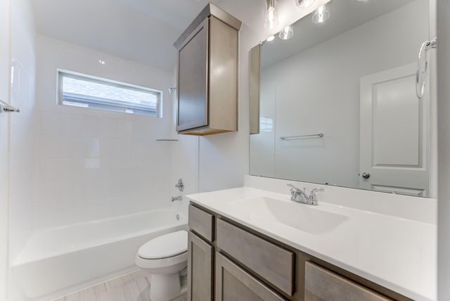 31730 Autumn Spur Lane, Hockley, TX 77447