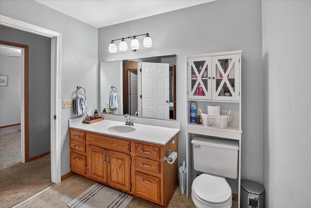 181 N Lexington Parkway, Deforest, WI 53532