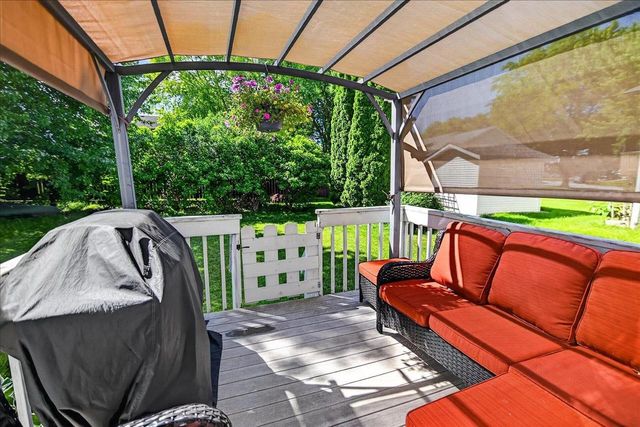 181 N Lexington Parkway, Deforest, WI 53532