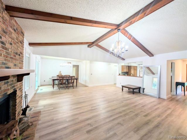 5251 Lin Hill Drive, Swartz Creek, MI 48473