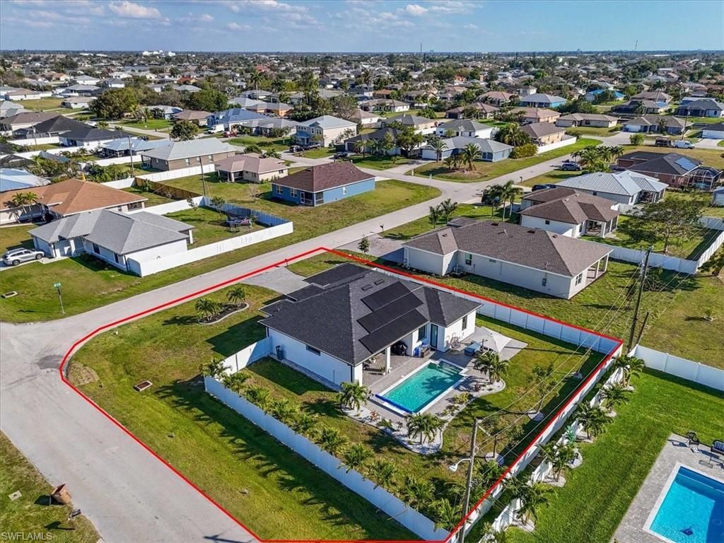 Image 39 of property listing at 116 SE 5th PL, Cape Coral, FL 33990