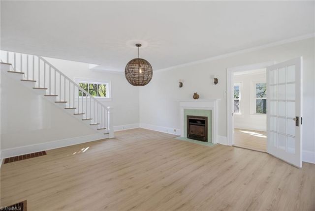 419 S Sunset Drive, Winston-salem, NC 27103