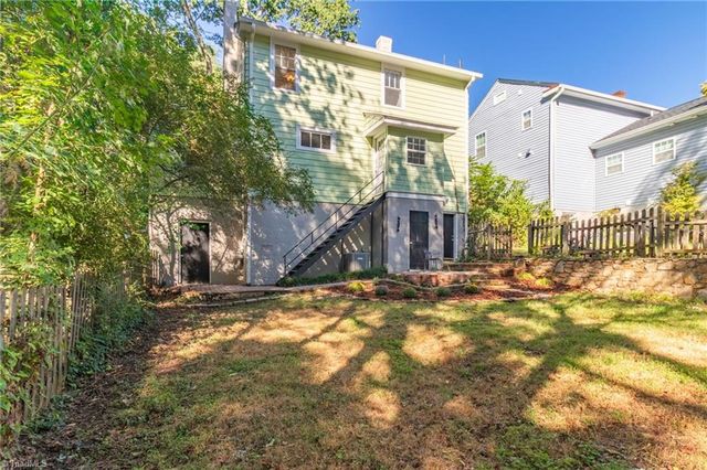 419 S Sunset Drive, Winston-salem, NC 27103