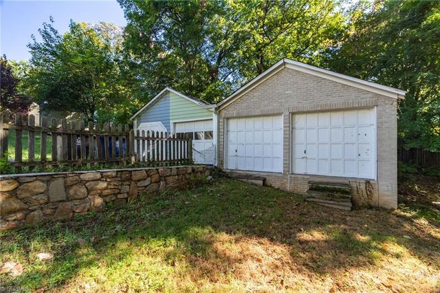 419 S Sunset Drive, Winston-salem, NC 27103