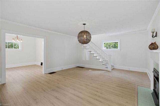 419 S Sunset Drive, Winston-salem, NC 27103