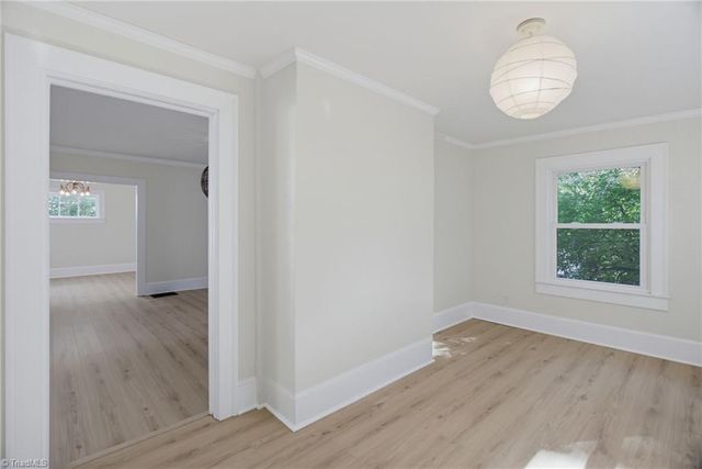 419 S Sunset Drive, Winston-salem, NC 27103