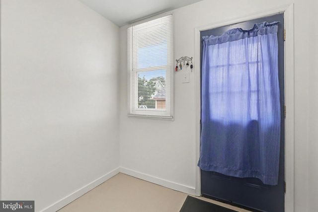 300 S. ENOLA DRIVE, Enola, PA 17025