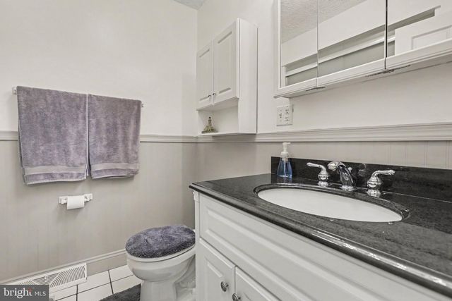 300 S. ENOLA DRIVE, Enola, PA 17025