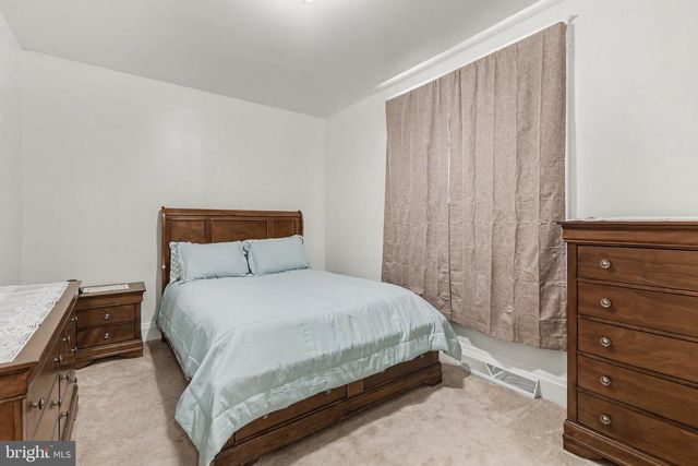 300 S. ENOLA DRIVE, Enola, PA 17025
