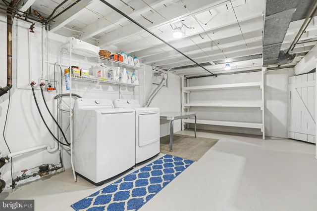 300 S. ENOLA DRIVE, Enola, PA 17025