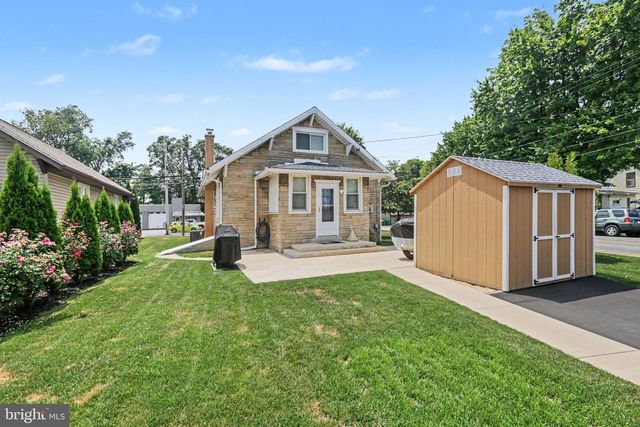 300 S. ENOLA DRIVE, Enola, PA 17025