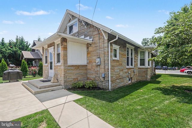 300 S. ENOLA DRIVE, Enola, PA 17025