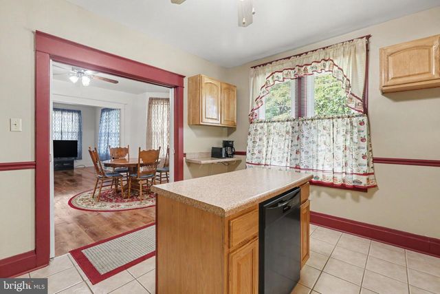 300 S. ENOLA DRIVE, Enola, PA 17025