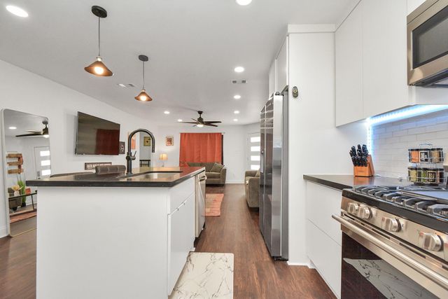 4841 Clover Street, Houston, TX 77033