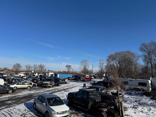 1530 S Walnut Street, South Bend, IN 46619