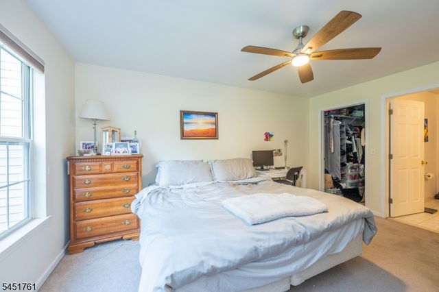 10 Parkside Ct, Wayne Twp., NJ 07470