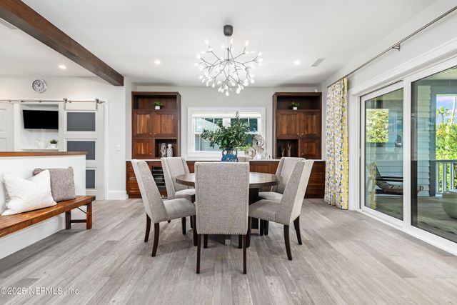 365 8TH Street, Atlantic Beach, FL 32233