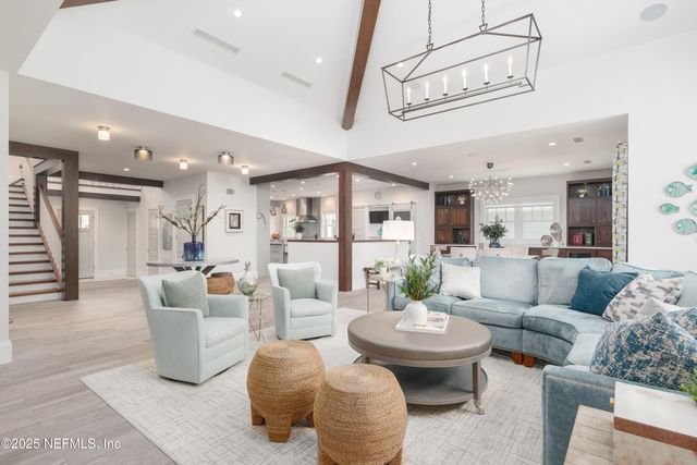 365 8TH Street, Atlantic Beach, FL 32233