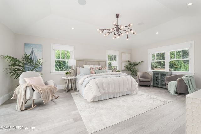 365 8TH Street, Atlantic Beach, FL 32233