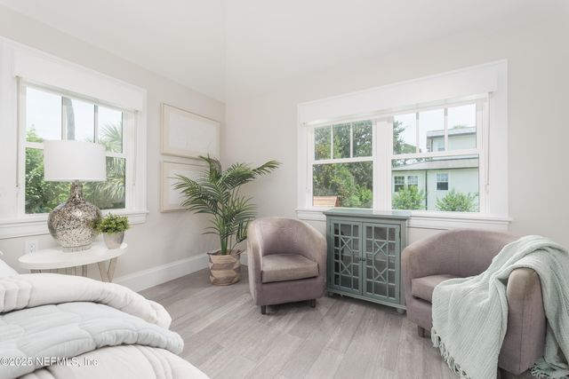 365 8TH Street, Atlantic Beach, FL 32233