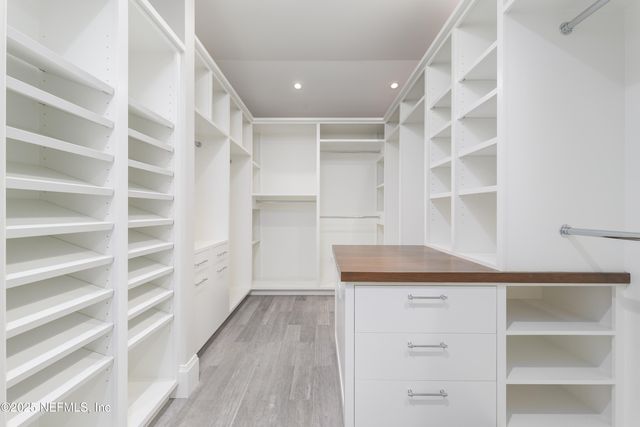 365 8TH Street, Atlantic Beach, FL 32233